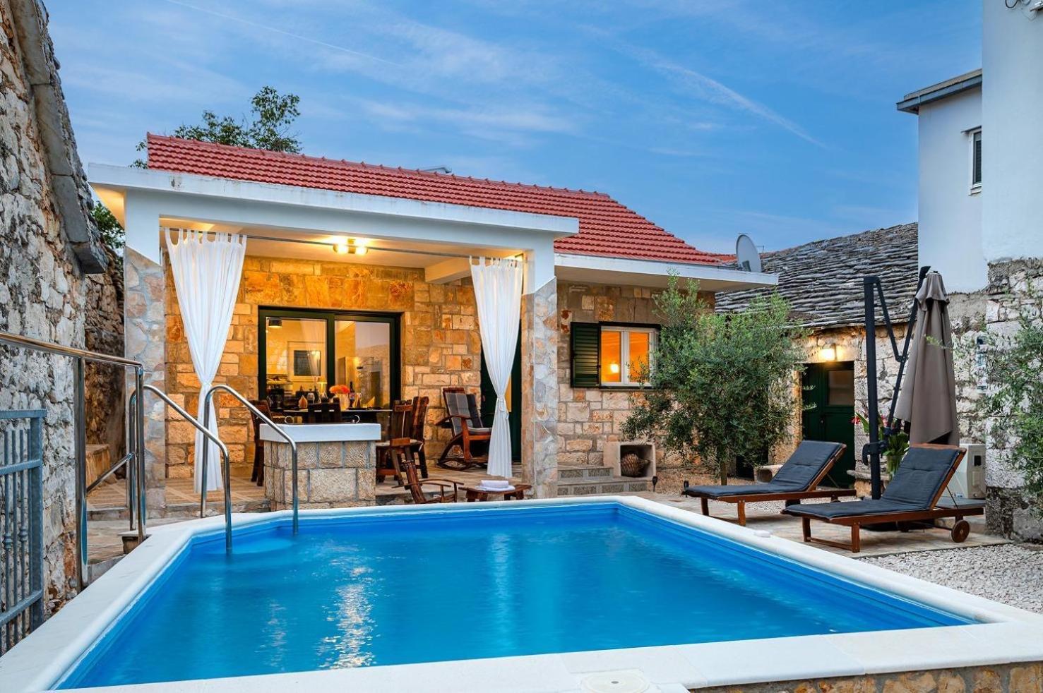 Villa Oaza Primosten With Heated Pool Eksteriør billede