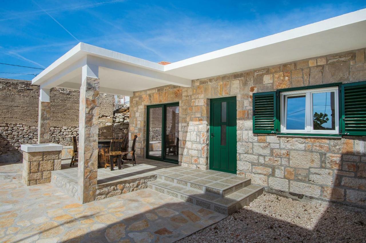Villa Oaza Primosten With Heated Pool Eksteriør billede