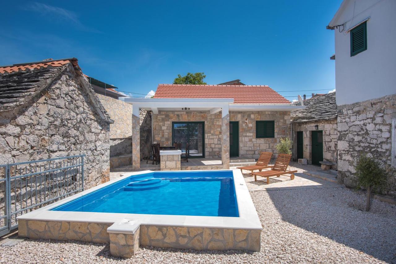 Villa Oaza Primosten With Heated Pool Eksteriør billede